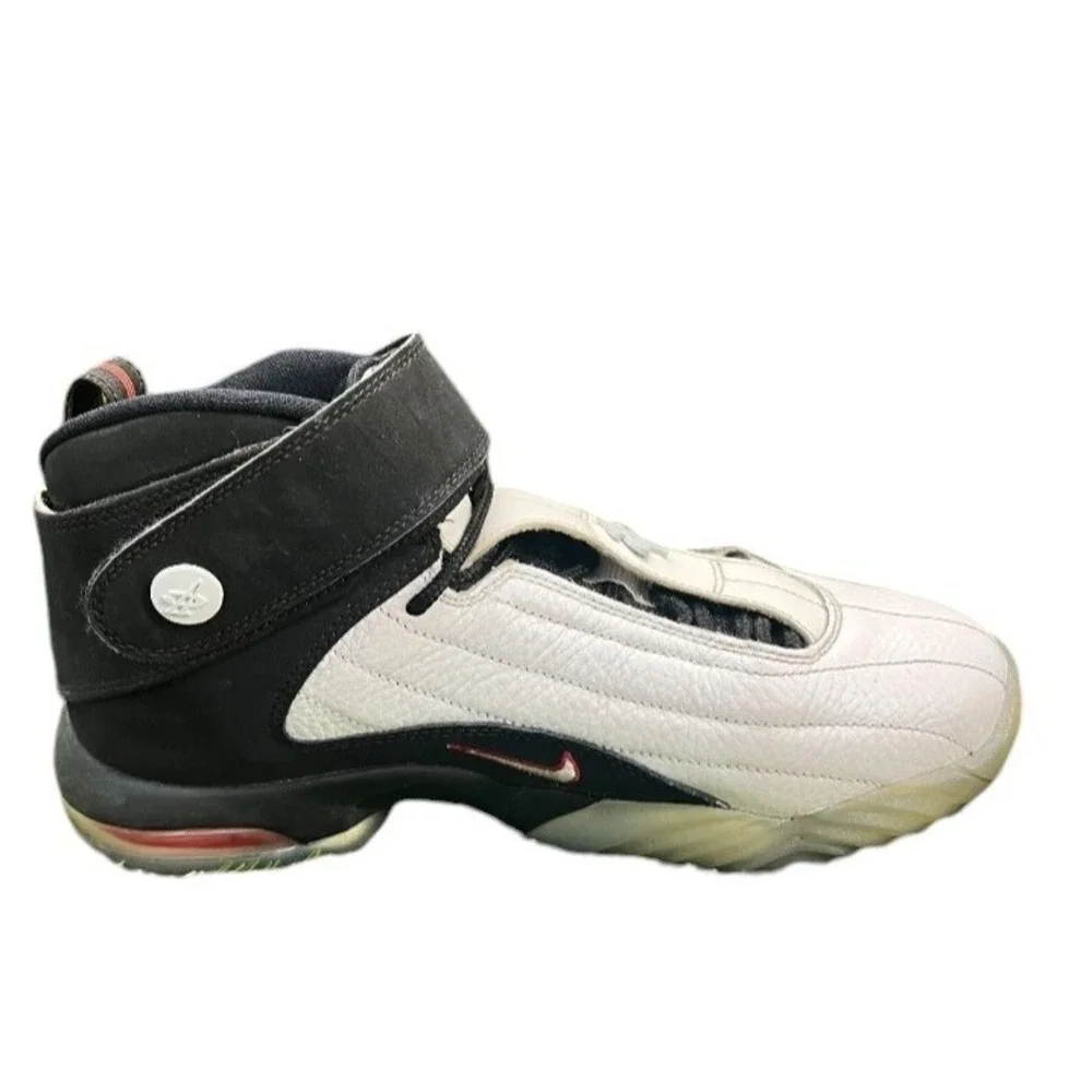 Nike Air Penny 4 Mens Size 9 Black White Athletic Shoes Sneakers 864018-101 SB11